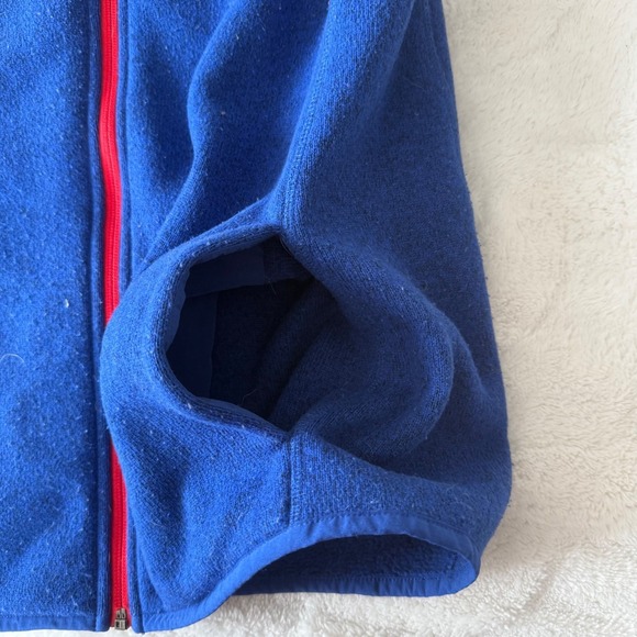 Vineyard Vines Blue Fleece Vest Zip Pocket Logo Boys youth size xl 18 colorblock - Picture 8 of 8